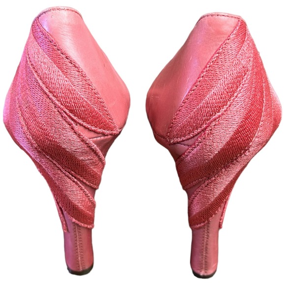 Cole Haan Pink Heels with Cut-Out Details - Picture 3 of 9